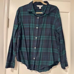 Old Navy Women’s Plaid Button Down Shirt - “The Classic Shirt” - Size Large